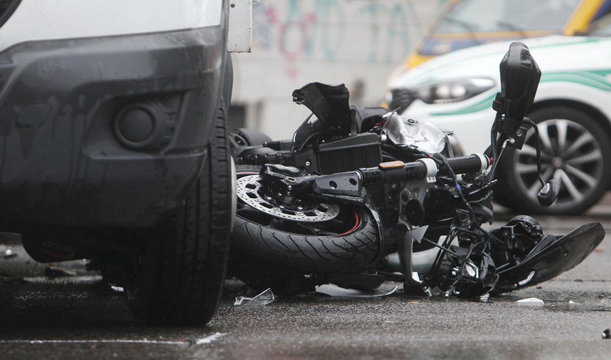 Strade di sangue a Catania: “Ogni estate un disastro, i giovani si sentono immortali”