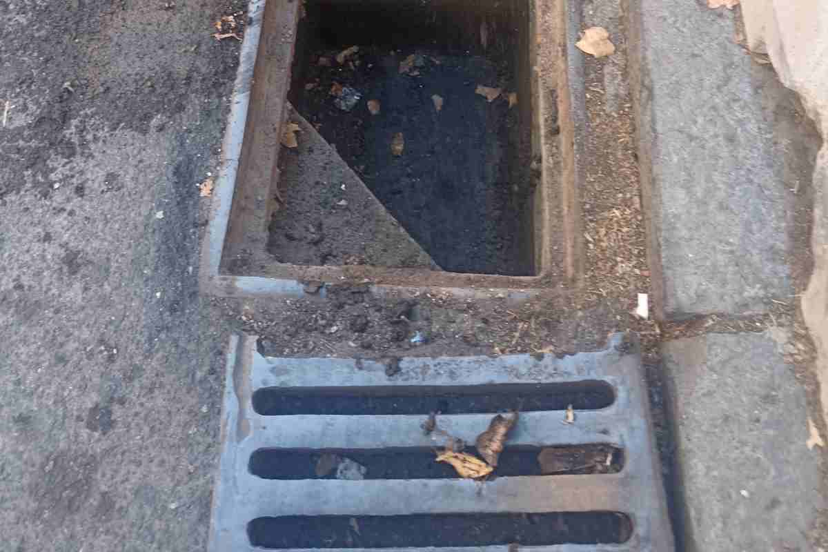 FOTO | Catania, intensificate le attività di pulizia delle caditoie per limitare rischi allagamenti