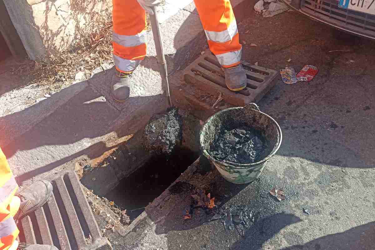 FOTO | Catania, intensificate le attività di pulizia delle caditoie per limitare rischi allagamenti
