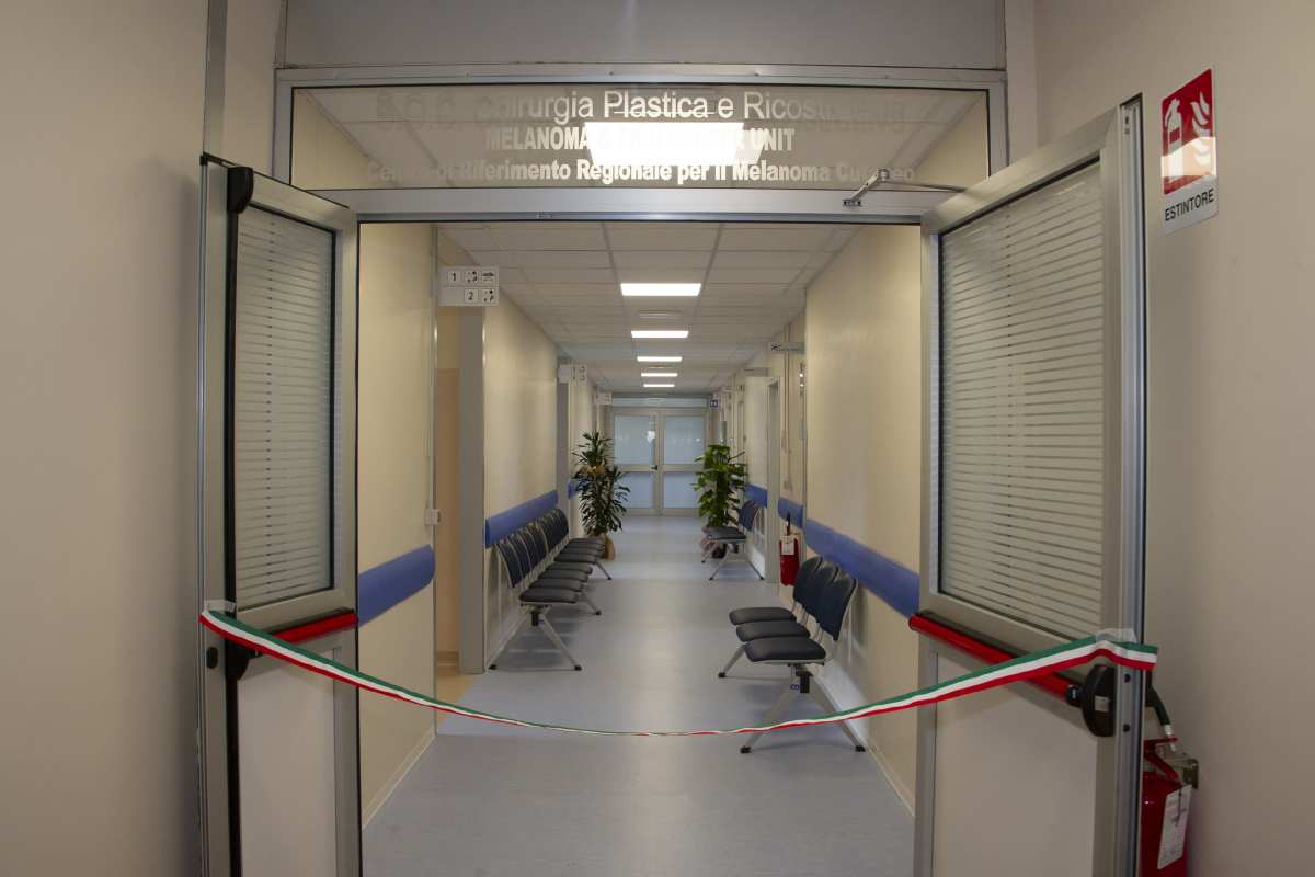 Tumori, melanoma in 3 casi su 4 nasce da nuove lesioni e macchie