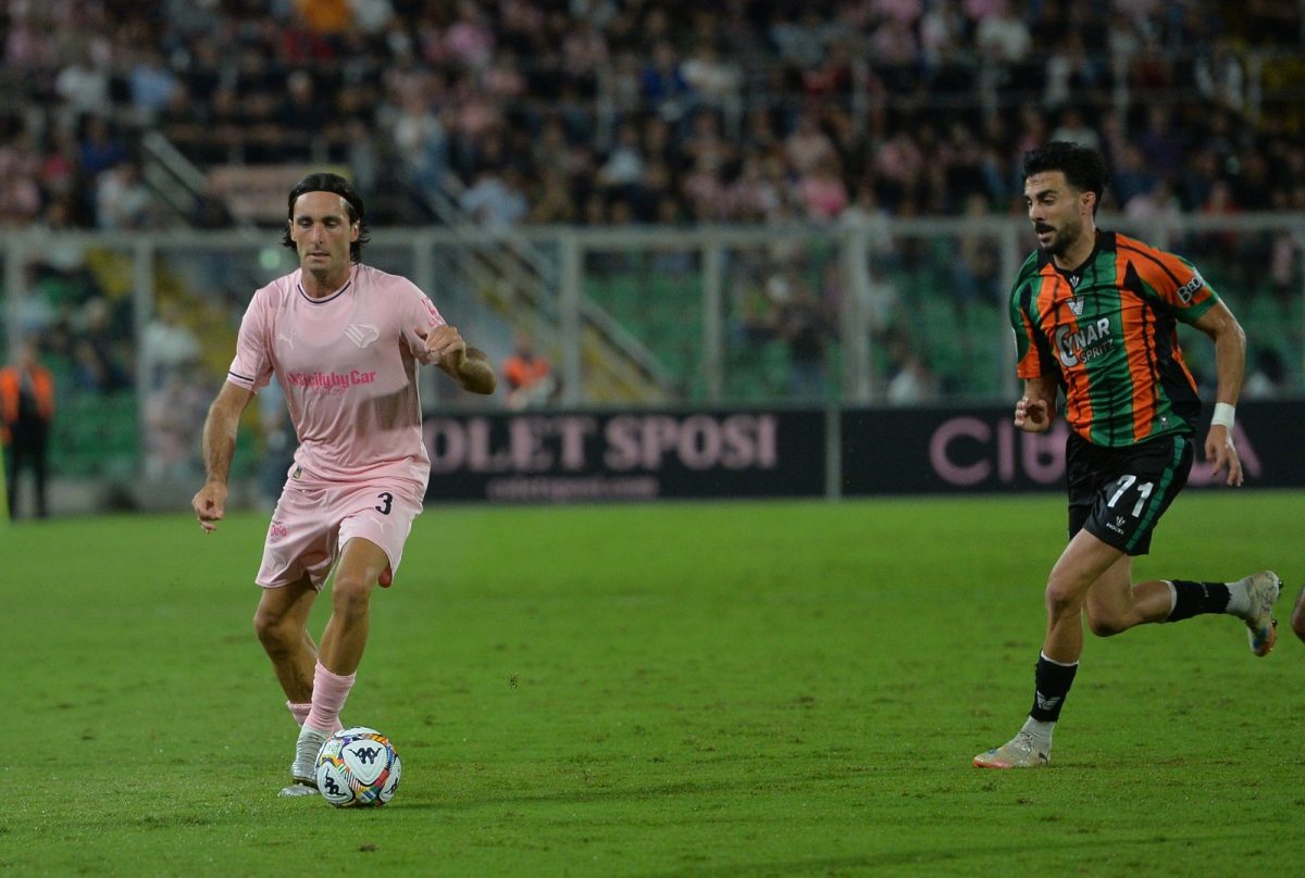 FOTO | Serie B, il Palermo non punge al Barbera: col Venezia è 0-0 FOTO | Serie B, il Palermo non punge al Barbera: col Venezia è 0-0