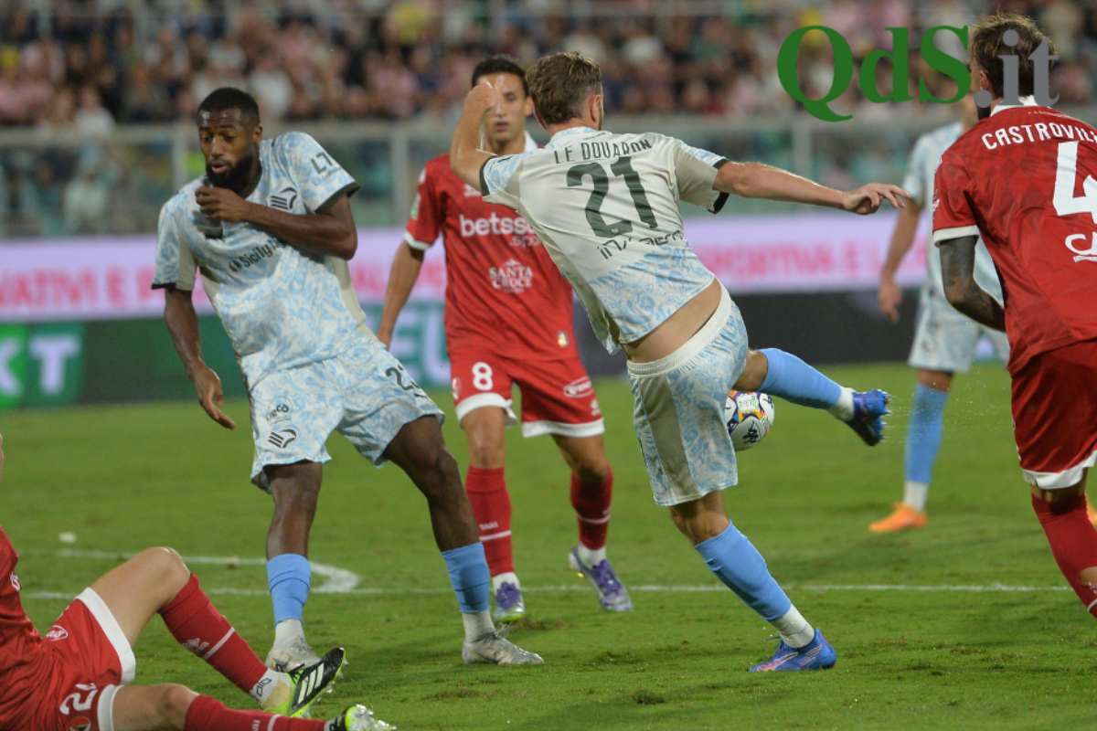 Serie B, Palermo frena e Modena in fuga: Monza e Cesena inseguono a -4. In coda colpi di Spezia e Bari