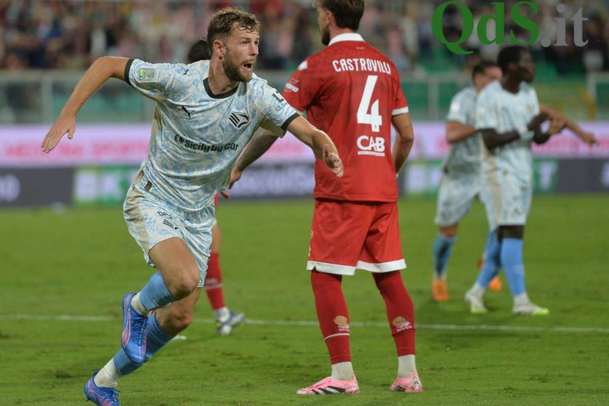 FOTO | Palermo, 2-0 al Bari: i rosanero mantengono la vetta della Serie B al “Barbera”