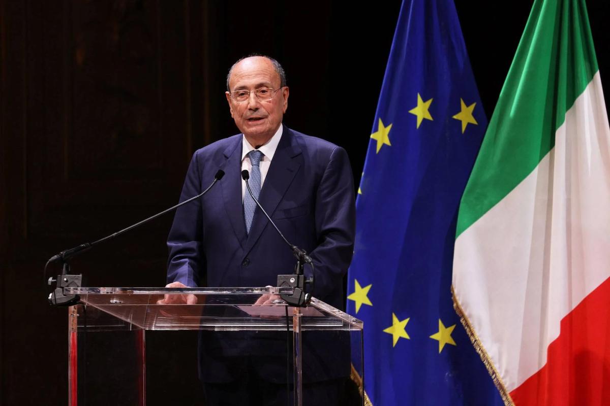 Rifiuti, completato l’aggiornamento del Piano regionale. Schifani: “Strumento per la sostenibilità ambientale”