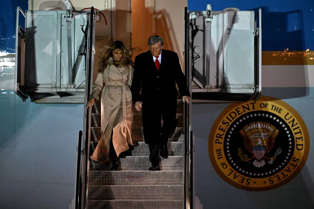 Trump in pressing su Zelensky: “Deve fare un accordo con la Russia”