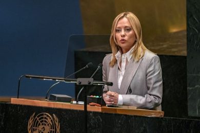 Meloni: solo i cittadini ci possono mandare a casa