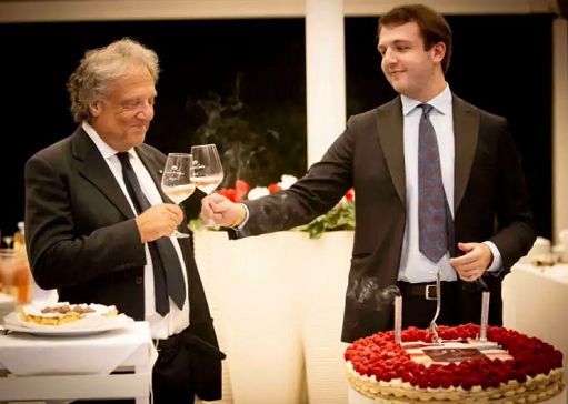 Vino, Leone de Castris festeggia 100 anni di imbottigliamento e visione Vino, Leone de Castris festeggia 100 anni di imbottigliamento e visione