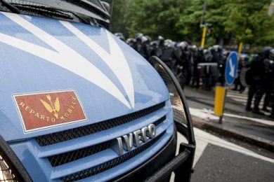 Flotilla, scontri al corteo sulla Tangenziale Est di Milano