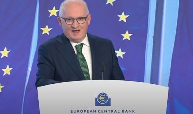 Bce, Lane: serve esame attento su rischi inflazione sotto al 2%