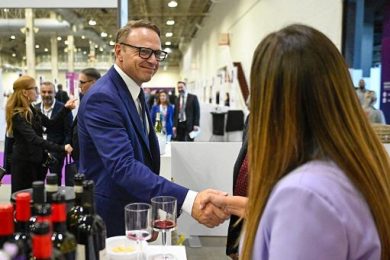 Lollobrigida a Vinitaly Usa: qui una Italia che lavora e unisce