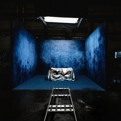 Emma torna con il nuovo singolo “Brutta storia”