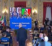 Velasco al Colle con ragazze volley:non devono giustificare origini