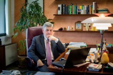 Condannato caseificio per evocazione nome Grana Padano Dop