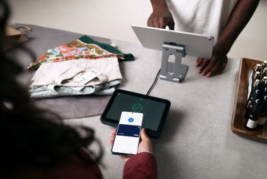 Adyen: La peak season dello shopping si avvicina: spesa media per italiani a 227 euro