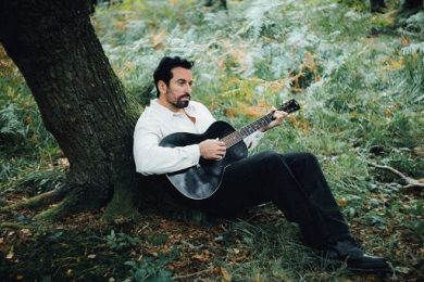 Dotan pubblica “Last Goodbyes”, l’addio a un’amica che non c’è più