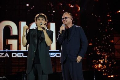 Cinema, a Napoli si gira “Solo se canti tu”, film su Gigi D’Alessio