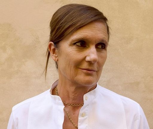 Maria Grazia Chiuri è la nuova direttrice creativa di Fendi Maria Grazia Chiuri è la nuova direttrice creativa di Fendi