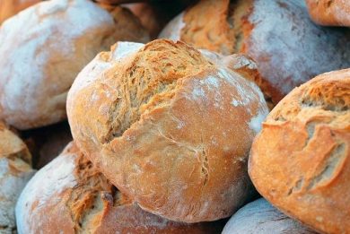 De Carlo: Ddl su pane per tutelare quello fresco e la sua cultura