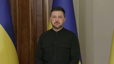 Zelensky domani da Trump: ho fatto i “compiti a casa”