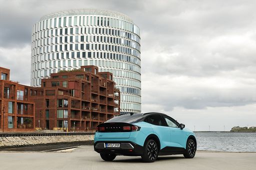 Nissan, la nuova LEAF arriva sulle strade europee