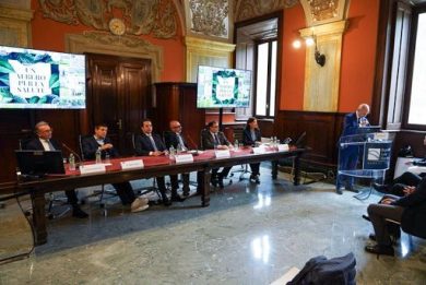 Sanità, in 3 anni 100 alberi messi a dimora negli ospedali italiani