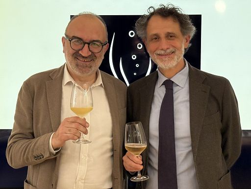 Il 24 ottobre è “Champagne Day”: la festa mondiale delle bollicine Il 24 ottobre è “Champagne Day”: la festa mondiale delle bollicine