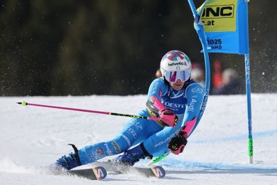 Sci, frattura del piatto tibiale gamba sinistra per Marta Bassino