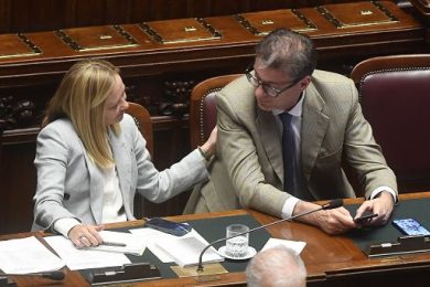 Manovra, Meloni: fiera della legge di bilancio e di Giorgetti