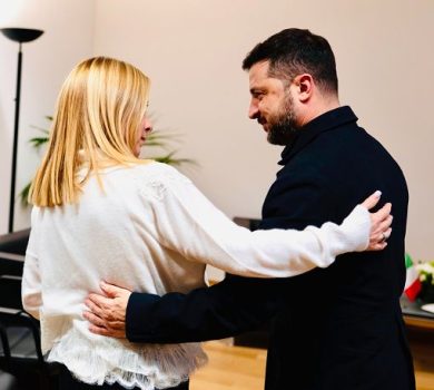 Ucraina, Zelensky chiede generatori, Meloni pronta a sostegno