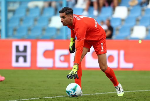 Calcio, Napoli, Meret frattura a un piede, stop due mesi Calcio, Napoli, Meret frattura a un piede, stop due mesi