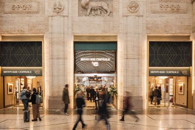 Milano, Cova apre nuovo bar nel cuore della stazione Centrale
