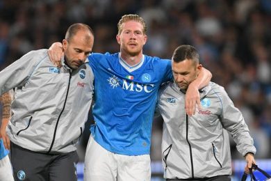 Napoli, De Bruyne operato in Belgio: stop 3-4 mesi