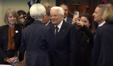 Lagarde: continua a salire fiducia italiani nel presidente Mattarella
