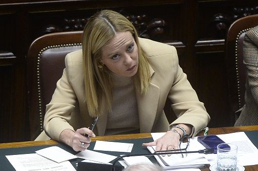 Ponte Stretto, Meloni: incuriosita da rilievi Corte, opera resta Ponte Stretto, Meloni: incuriosita da rilievi Corte, opera resta