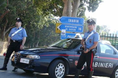 Trabia, messaggia e chiama l’ex nonostante il  divieto di avvicinamento: arrestato 21enne