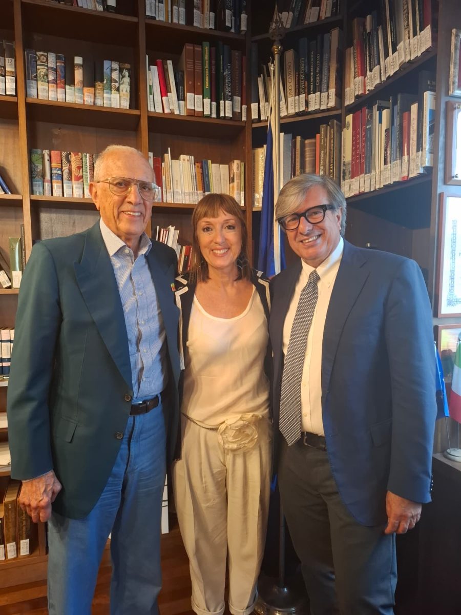 Trattenere i giovani talenti potenziando la formazione, il rettore Foti al Forum del QdS Trattenere i giovani talenti potenziando la formazione, il rettore Foti al Forum del QdS