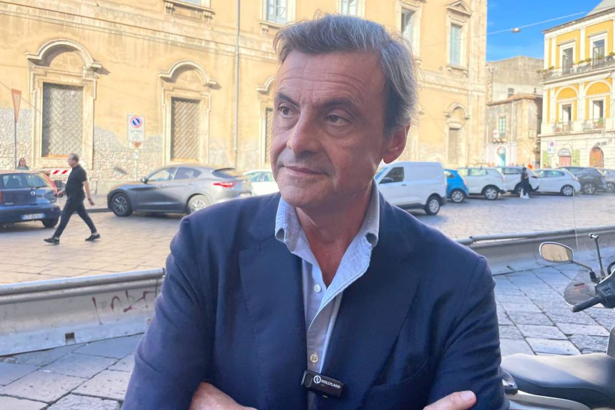 Calenda (Az): “Bene le dimissioni di Cuffaro, ora commissariare Regione”