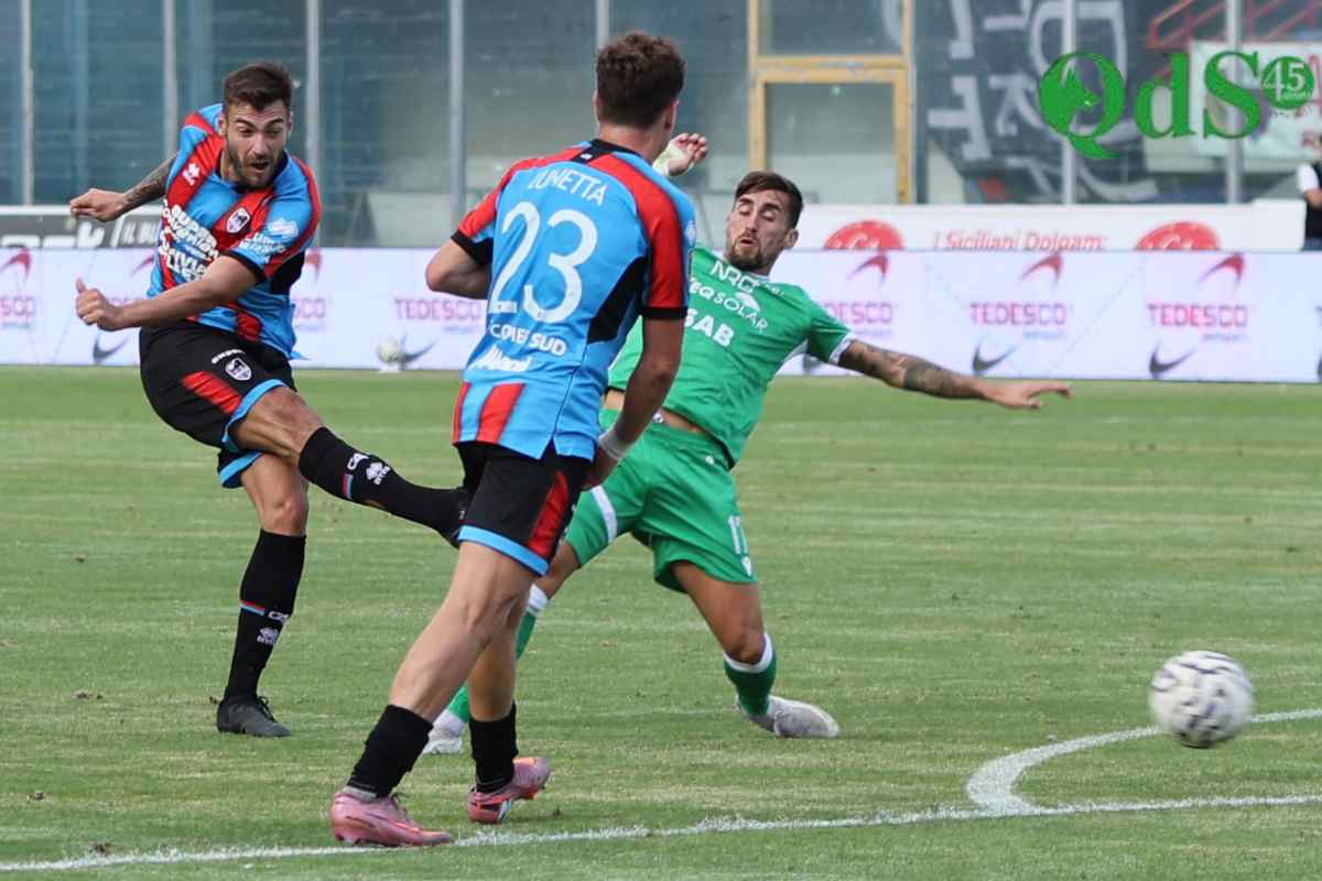 Catania-Siracusa, 2-0 per i rossazzurri nel derby: a segno Lunetta e Ierardi – FOTO