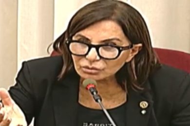 Vaccini anti-Covid e mancata sicurezza. Gismundo: “Pochi studi prima della distribuzione. La scienza mi sta dando ragione”