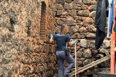 Catania, riaperta una “drog room” a San Cristoforo già sequestrata: identificate e denunciate 13 persone