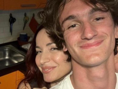 Si schianta contro un palo e muore: addio a Evan, fratello di Andrea Delogu