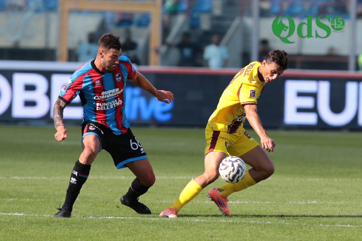 Catania, 2-0 alla Salernitana: è -1 dalla vetta nel segno di Cicerelli e Forte – FOTO