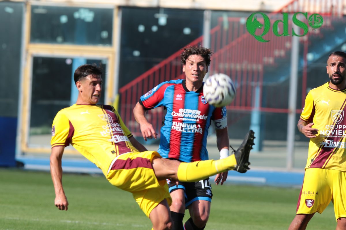 Catania, 2-0 alla Salernitana: è -1 dalla vetta nel segno di Cicerelli e Forte – FOTO