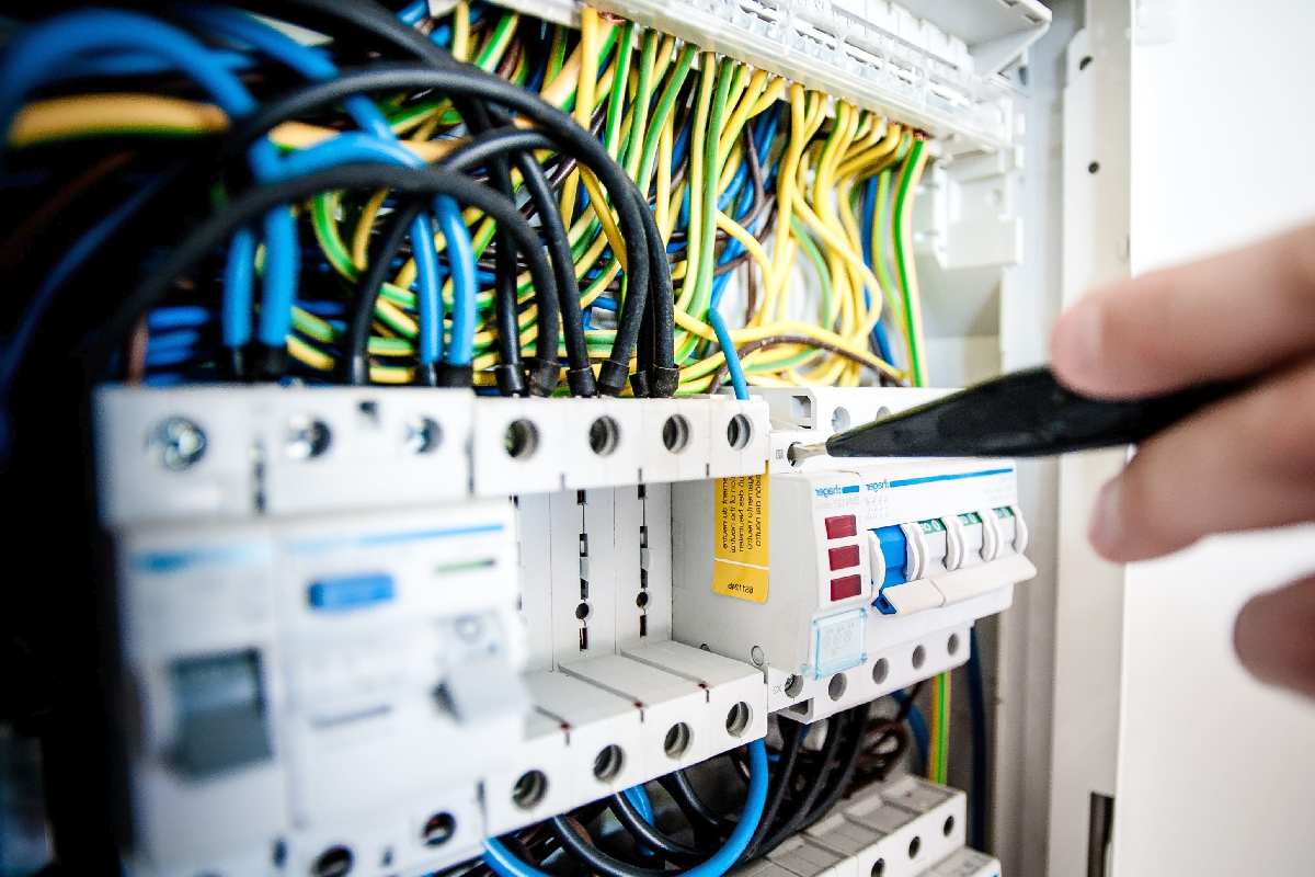 Impianti elettrici, via al bonus fino al 50 percento. Ecco i requisiti