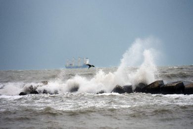 Temporali, venti di burrasca e mareggiate, è allerta gialla in tutta la Sicilia
