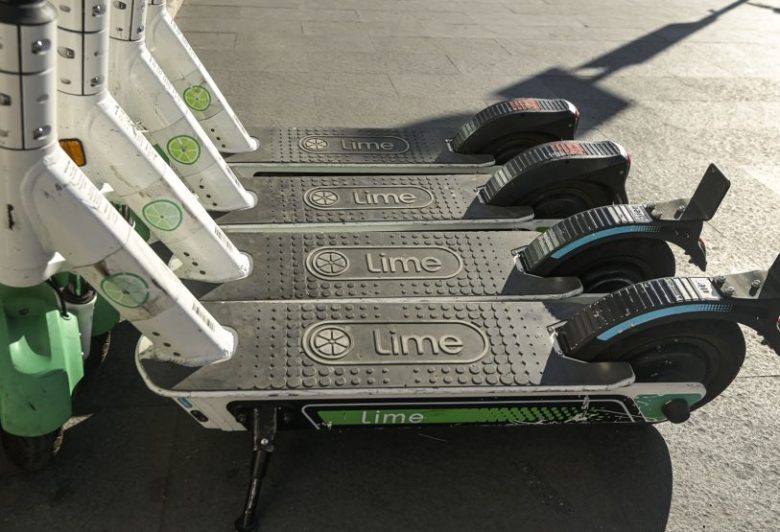 Monopattini elettrici, slitta la scadenza per le assicurazioni: c’è la nuova data