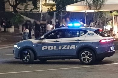 Catania, scontro tra due auto in viale Marco Polo: non ci sono feriti