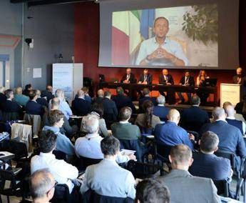 Cni, i porti sono nodi infrastrutturali strategici per il Paese