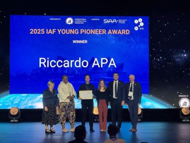 Il belpassese Riccardo Apa premiato con lo Iaf Young Pioneer Award 2025