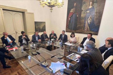 Ferrovie, incontri a Palazzo d’Orléans sui progetti delle nuove stazioni di Taormina e Cefalù